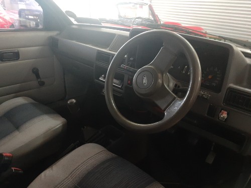 Ford Escort 1600 Sport (FWD) interior